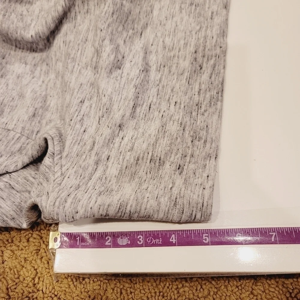 Athleta Balance 4” Shortie in Heathered Gray, sz 1X